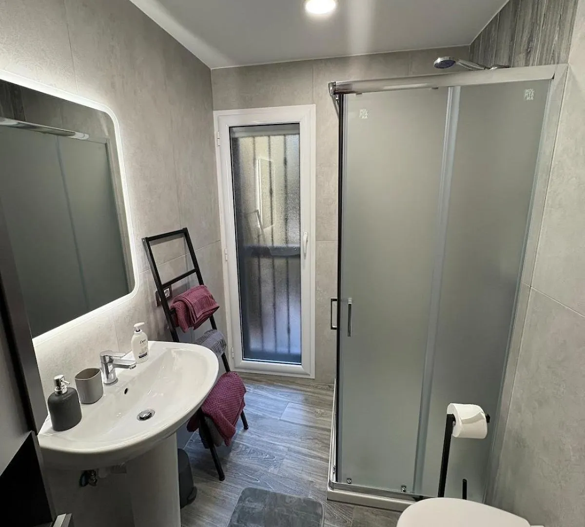 Doctor House Sanita Napoli Apartment
